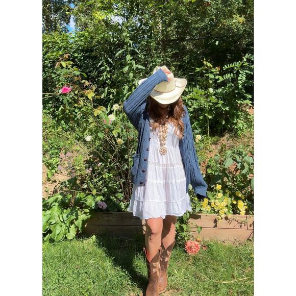 White Eyelet Sundress — Coastal Cowboy / 2000s Y2K - Picture 1 of 6